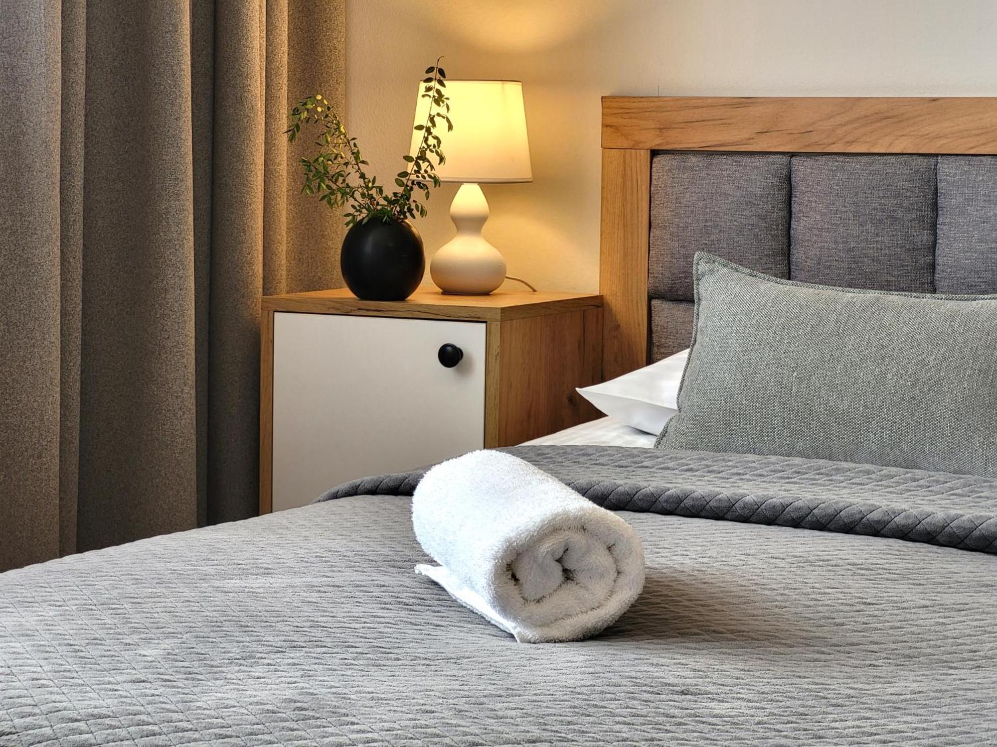 Apartamenty Velvet Косцелиско Экстерьер фото